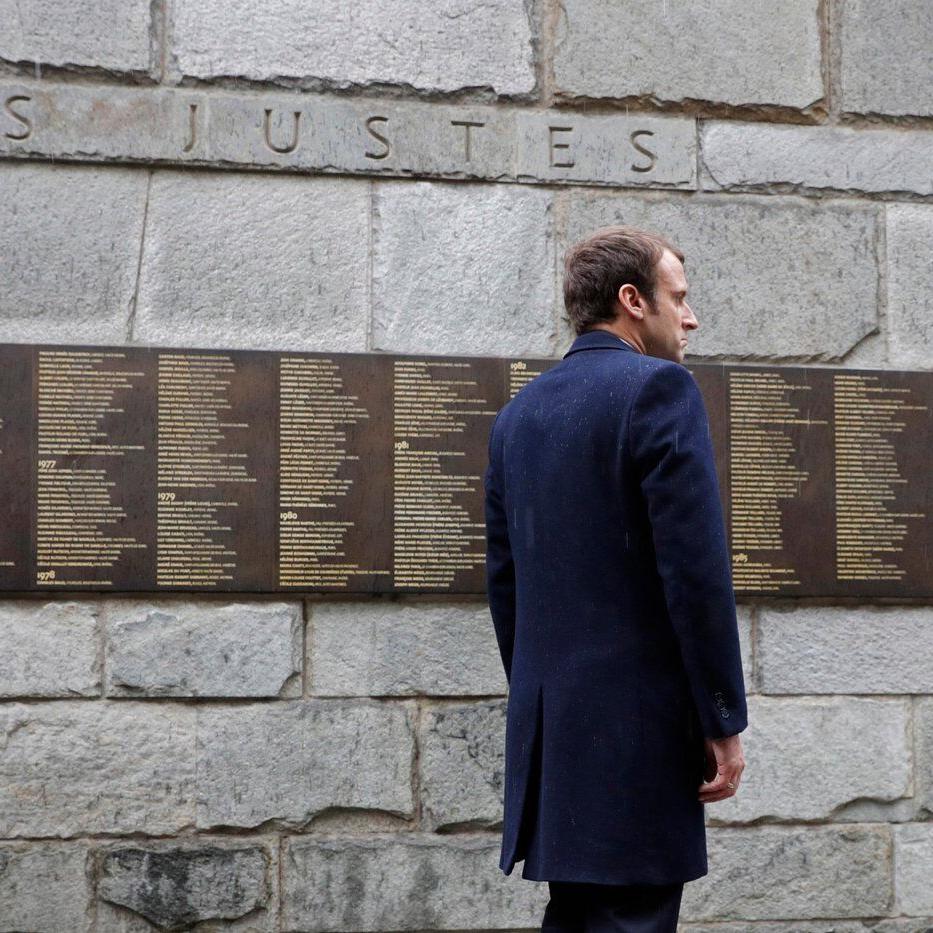A French trial examines Holocaust Memorial graffiti believed linked to Russia